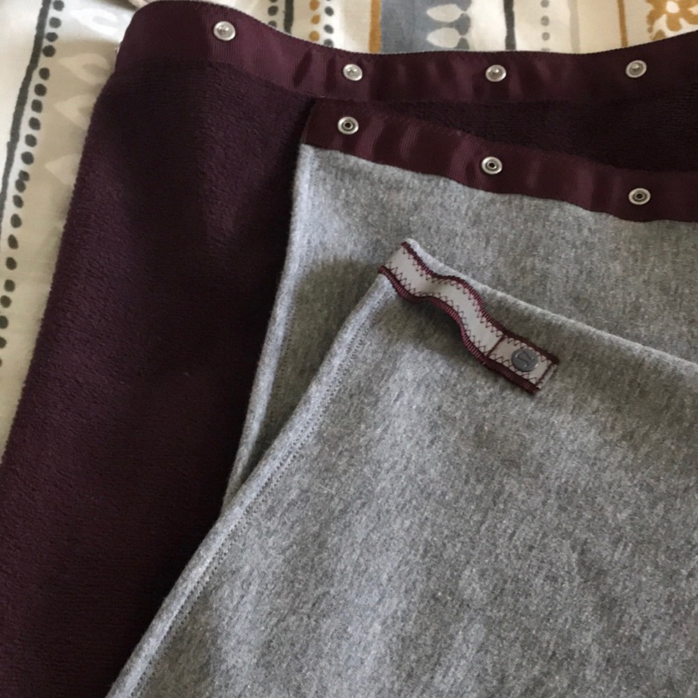 Lulu lemon Snap Infinity Scarf